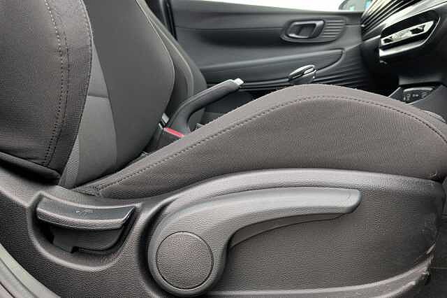 Hyundai i20 1.0T GDi 90 Tech Line 5dr DCT