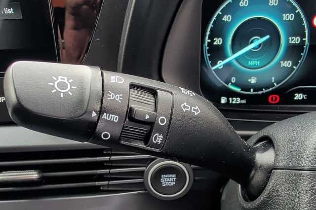 Hyundai i20 1.0T GDi 90 Tech Line 5dr DCT