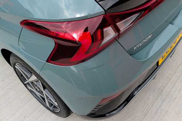 Hyundai i20 1.0T GDi 90 Tech Line 5dr DCT