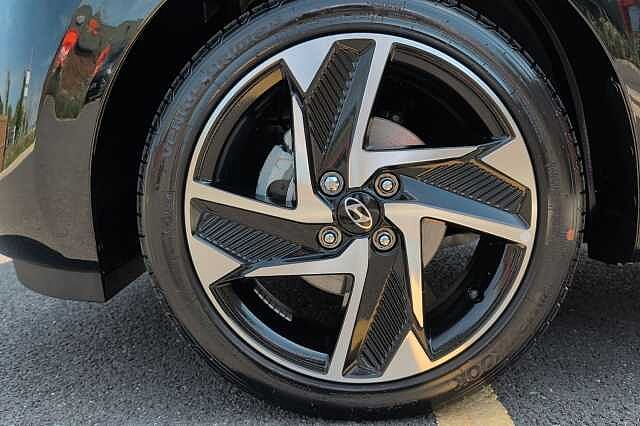 Hyundai i10 1.2 [79] Premium 5dr [Nav]
