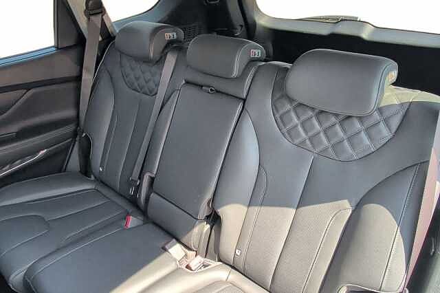 Hyundai SANTA FE 1.6 TGDi Hybrid Ultimate 5dr 4WD Auto