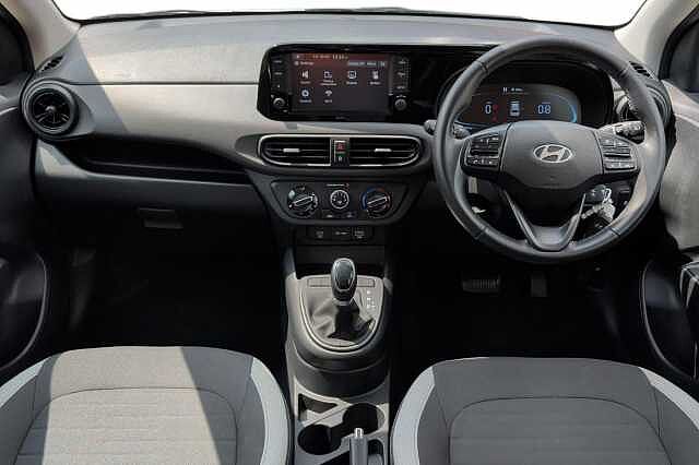Hyundai i10 1.0 Advance 5dr Auto
