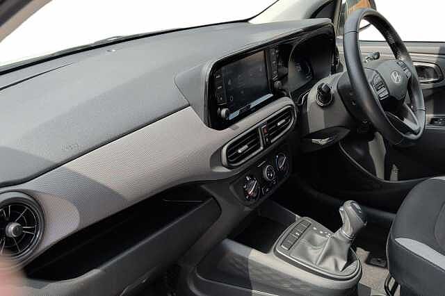 Hyundai i10 1.0 Advance 5dr Auto