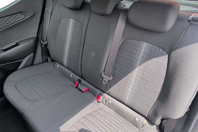 Hyundai i10 1.0 Advance 5dr Auto