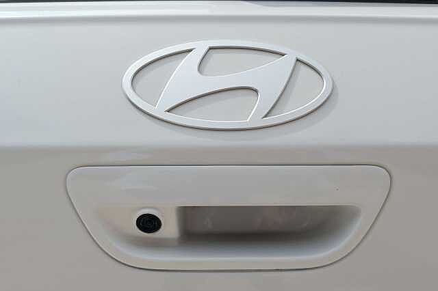 Hyundai i10 1.0 Advance 5dr Auto
