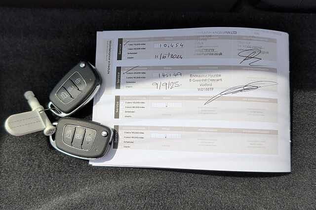 Hyundai i10 1.0 Advance 5dr Auto