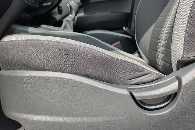 Hyundai i10 1.0 Advance 5dr Auto