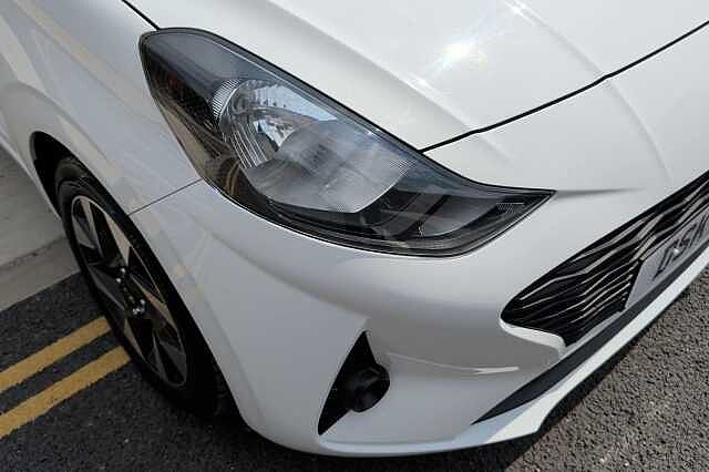 Hyundai i10 1.0 Advance 5dr Auto