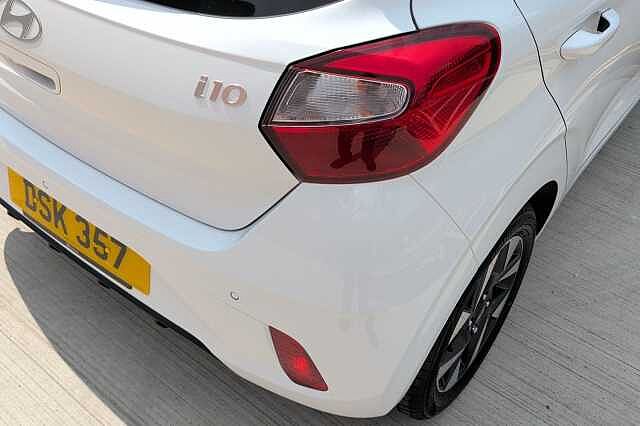 Hyundai i10 1.0 Advance 5dr Auto