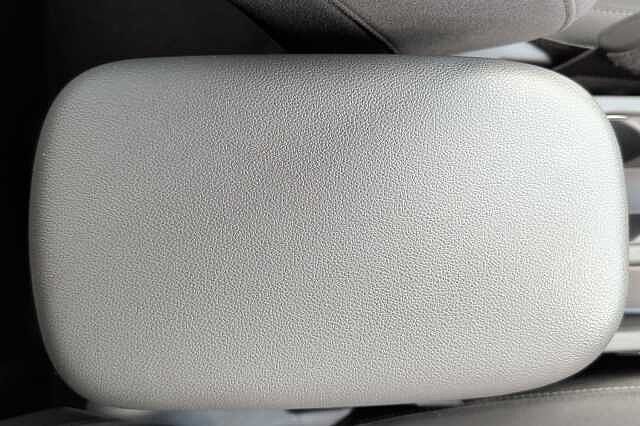 Hyundai KONA 1.6 GDi Hybrid Premium 5dr DCT