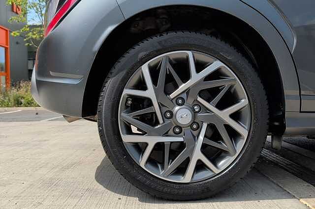 Hyundai KONA 1.6 GDi Hybrid Premium 5dr DCT
