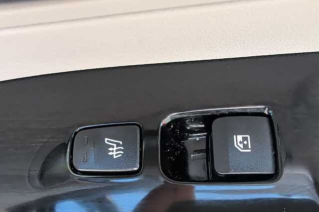 Hyundai TUCSON 1.6 TGDi Hybrid 230 Ultimate 5dr 2WD Auto Black