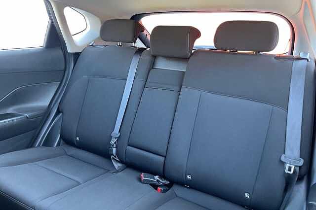 Hyundai KONA 1.0T Advance 5dr
