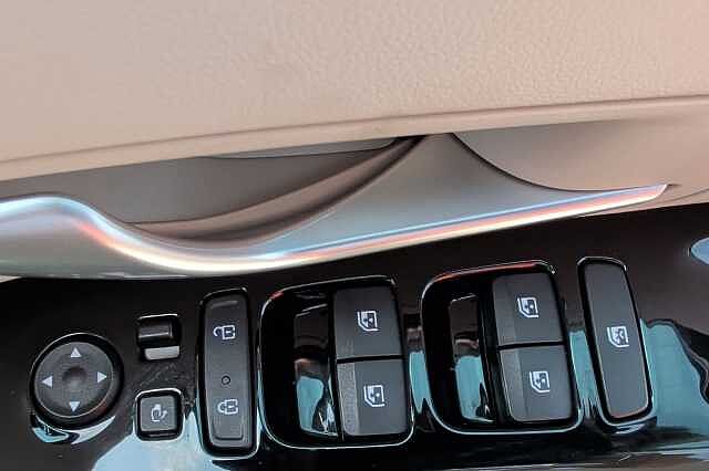 Hyundai TUCSON 1.6 TGDi Plug-in Hybrid Ultimate 5dr 4WD Auto