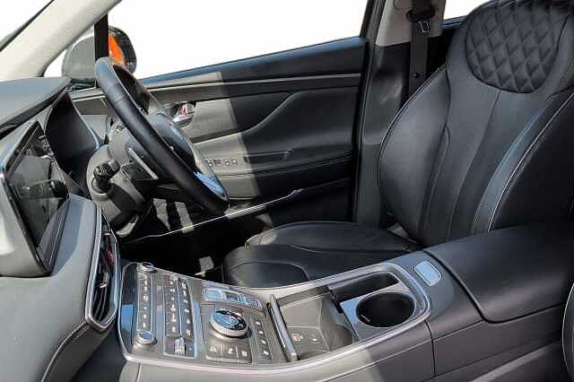 Hyundai SANTA FE 1.6 TGDi Hybrid Ultimate 5dr 4WD Auto