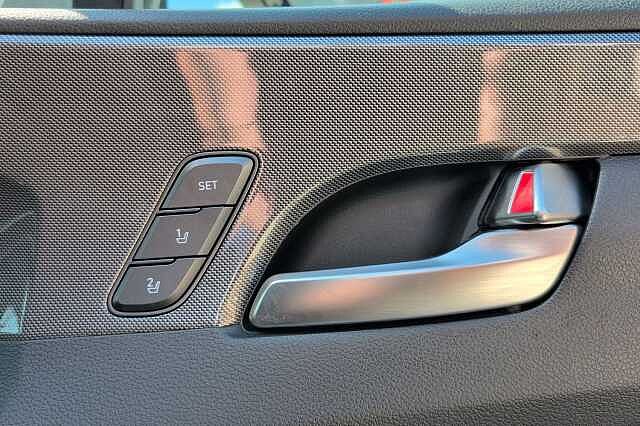 Hyundai SANTA FE 1.6 TGDi Hybrid Ultimate 5dr 4WD Auto