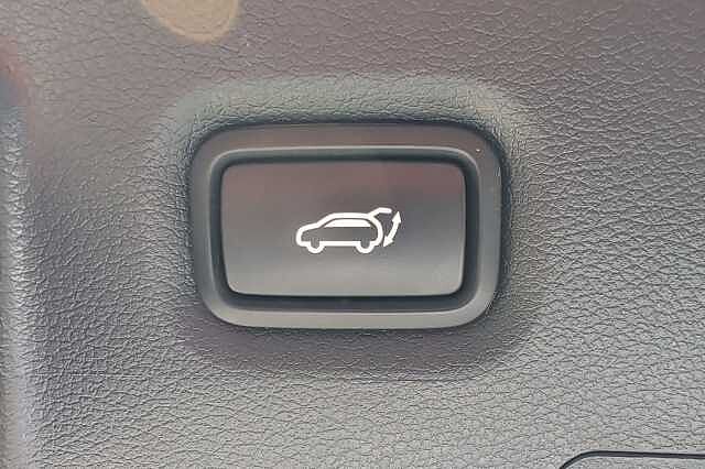 Hyundai SANTA FE 1.6 TGDi Hybrid Ultimate 5dr 4WD Auto