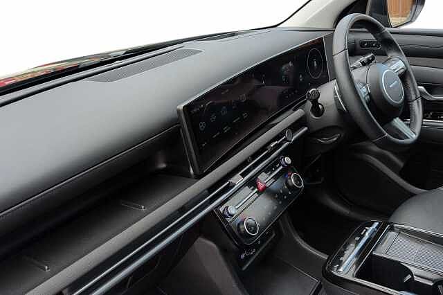 Hyundai TUCSON 1.6T 48V MHD Ultimate 5dr DCT Black