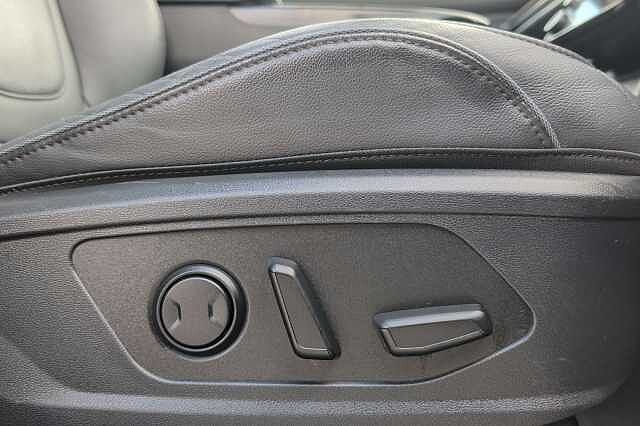 Hyundai TUCSON 1.6T 48V MHD Ultimate 5dr DCT Black