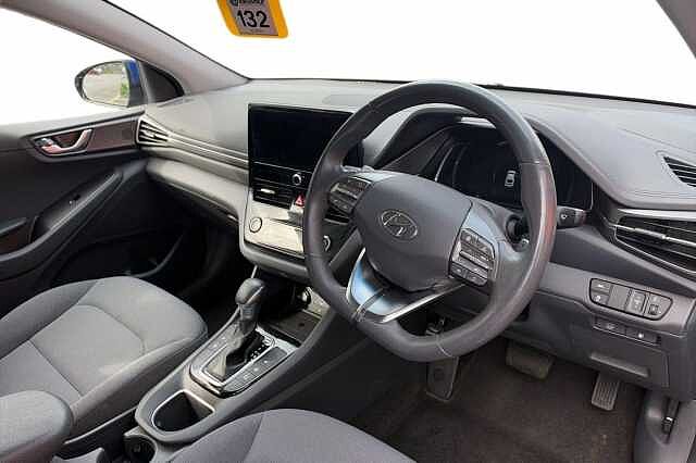 Hyundai IONIQ 1.6 GDi Hybrid Premium 5dr DCT