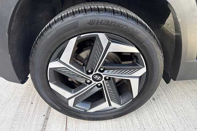 Hyundai TUCSON 1.6 TGDi Hybrid 230 Ultimate 5dr 2WD Auto Black