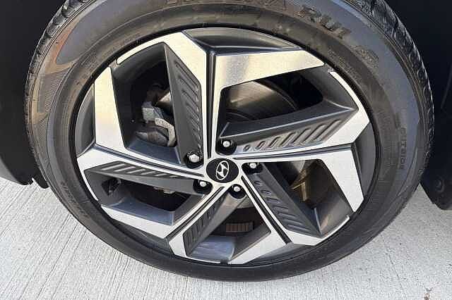 Hyundai TUCSON 1.6 TGDi Hybrid 230 Ultimate 5dr 2WD Auto Black