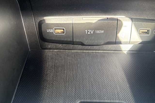 Hyundai TUCSON 1.6 TGDi Hybrid 230 Ultimate 5dr 2WD Auto Black