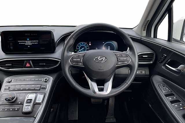 Hyundai SANTA FE 1.6 TGDi Hybrid Ultimate 5dr 4WD Auto White