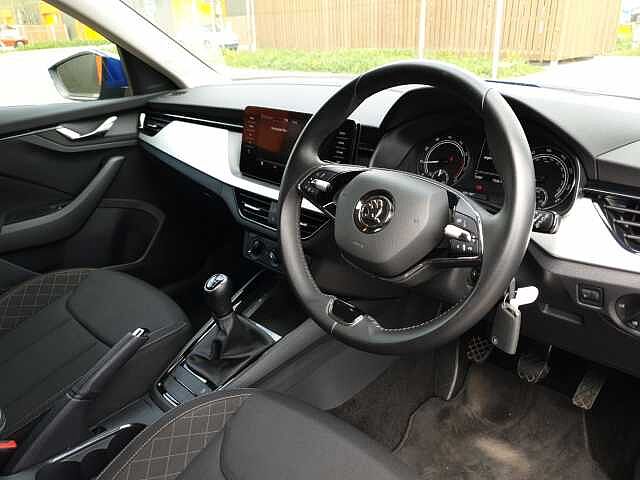 SKODA Kamiq 1.0 TSI 110 SE Drive 5dr
