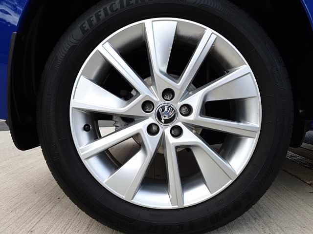 SKODA Kamiq 1.0 TSI 110 SE Drive 5dr