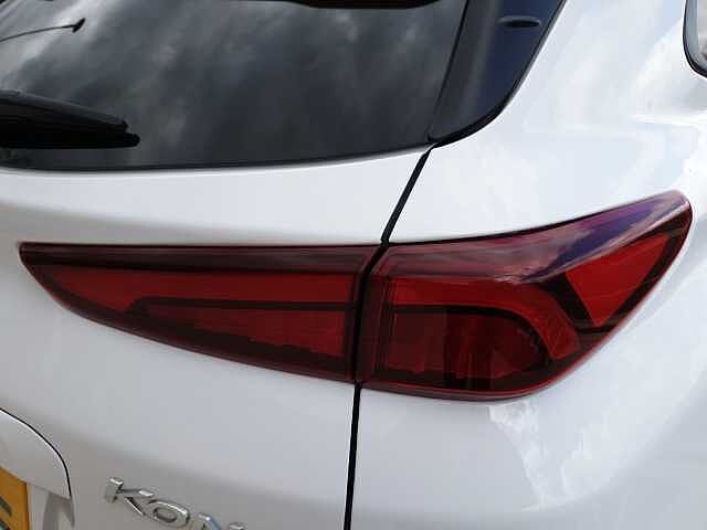 Hyundai KONA 1.6 GDi Hybrid Ultimate 5dr DCT
