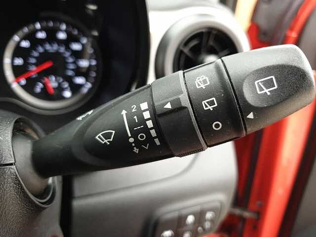 Hyundai i10 1.2 MPi Premium 5dr