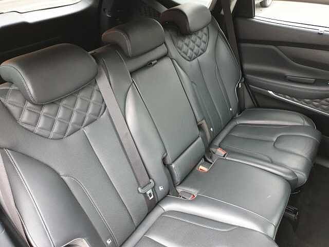 Hyundai SANTA FE 1.6 TGDi Plug-in Hybrid Ultimate 5dr 4WD Auto Grey