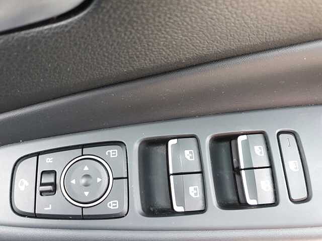 Hyundai SANTA FE 1.6 TGDi Plug-in Hybrid Ultimate 5dr 4WD Auto Grey