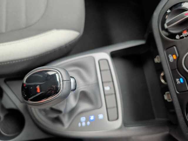 Hyundai i10 1.0 [63] Advance 5dr Auto [Nav]
