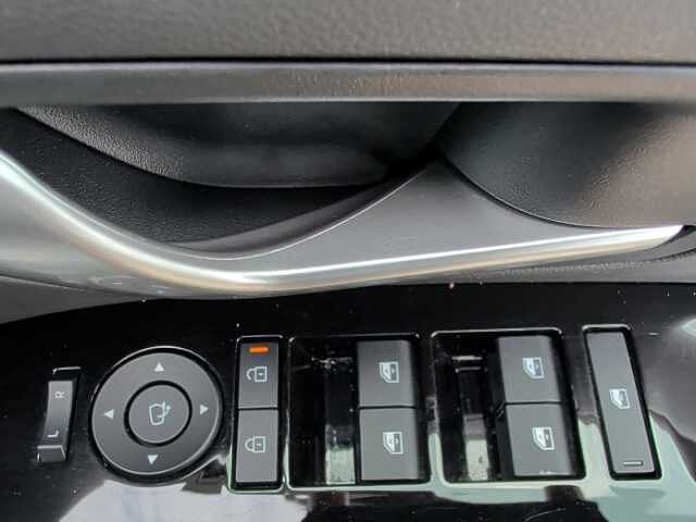Hyundai TUCSON 1.6T Hybrid Ultimate 5dr Auto