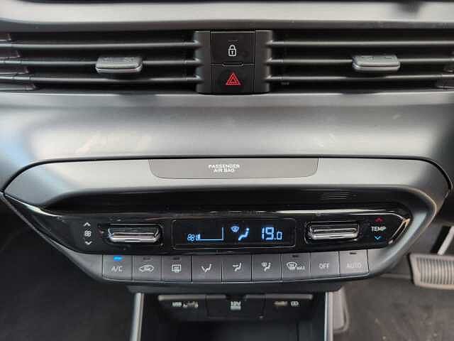 Hyundai I20 1.0T GDi 48V MHD Premium 5dr DCT Black