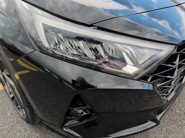 Hyundai I20 1.0T GDi 48V MHD Premium 5dr DCT Black