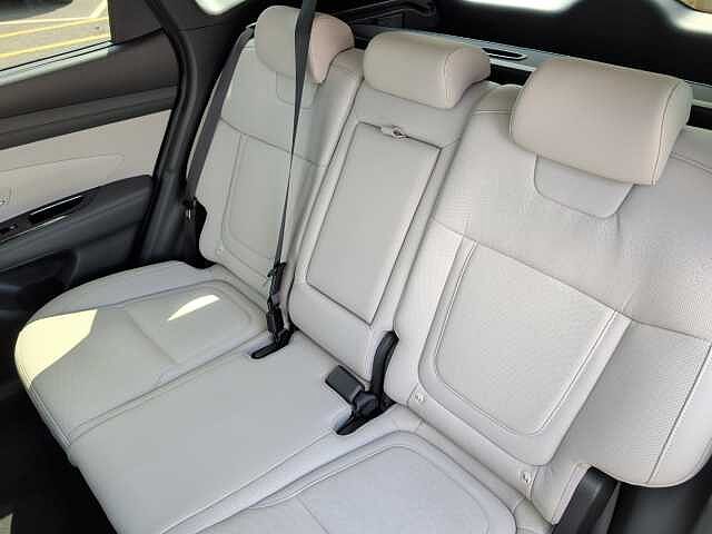 Hyundai TUCSON 1.6T Hybrid Ultimate 5dr Auto Black