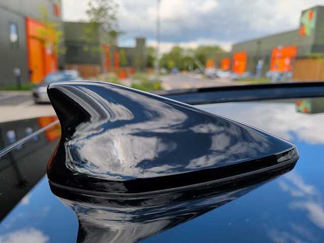 Hyundai TUCSON 1.6T Hybrid Ultimate 5dr Auto Black