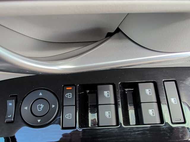 Hyundai TUCSON 1.6T Hybrid Ultimate 5dr Auto Black