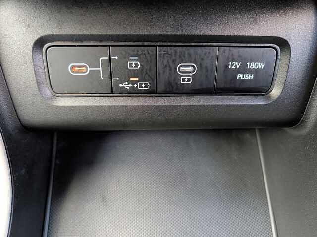Hyundai TUCSON 1.6T Hybrid Ultimate 5dr Auto Black