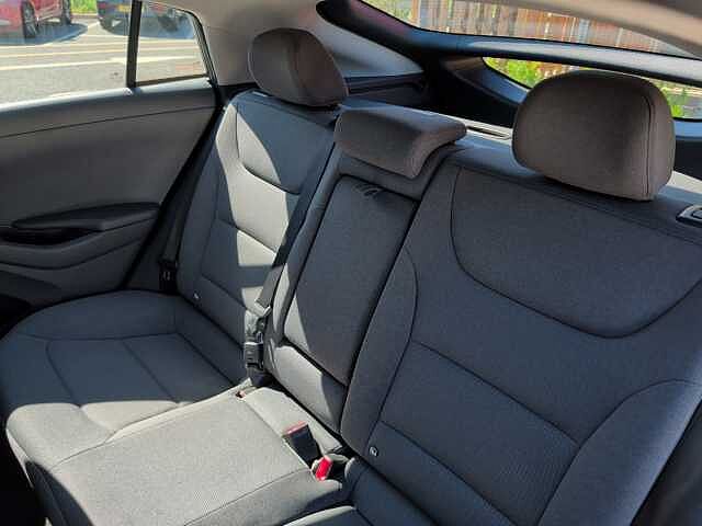 Hyundai IONIQ Electric SUV 	E (136ps) Premium 39kWh Blue