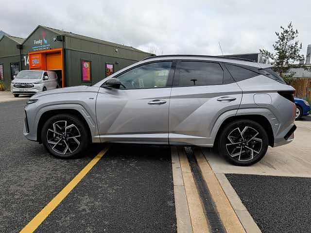 Hyundai TUCSON 1.6T Plug-in Hybrid N Line S 5dr 4WD Auto Silver