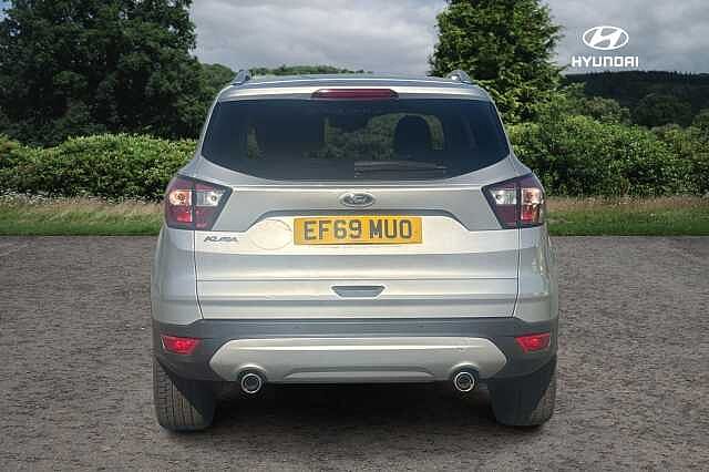 Ford Kuga TITANIUM EDITION