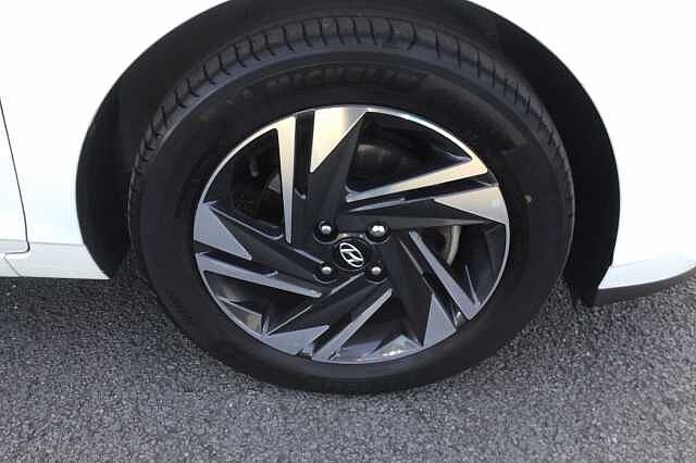 Hyundai I20 T-GDI SE CONNECT MHEV Atlas White