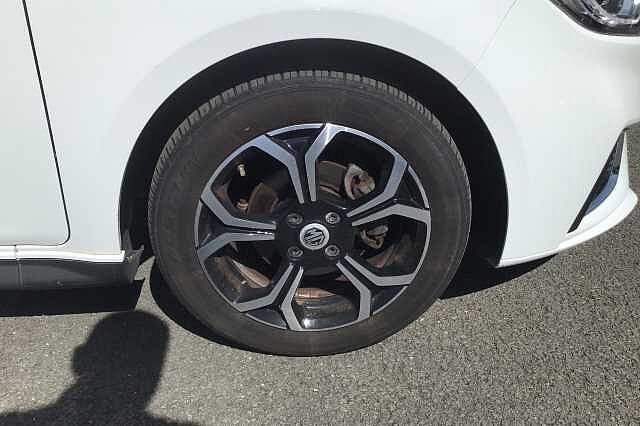 MG 3 EXCLUSIVE NAV VTI-TECH