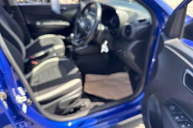 Hyundai I10 MPI SE CONNECT Intense Blue