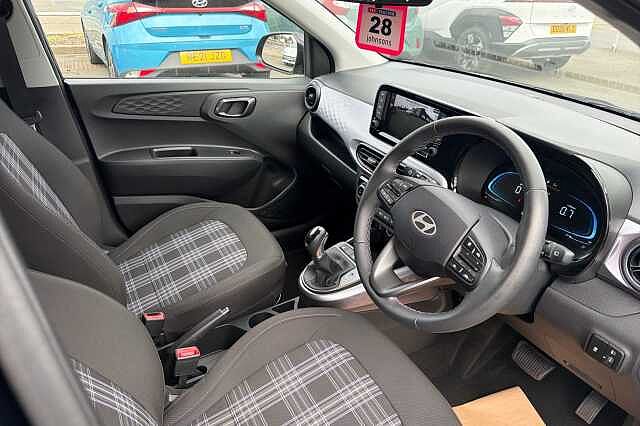 Hyundai I10 PREMIUM Phantom Black