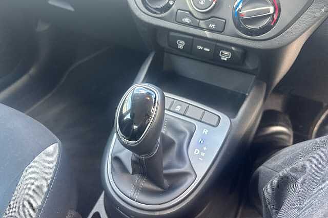 Hyundai i10 ADVANCE